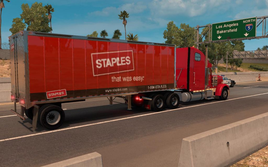 staples-trailer-skin-updated-2-31x_1.png