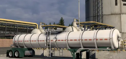 Fruehauf 5000 Gallon Tanker